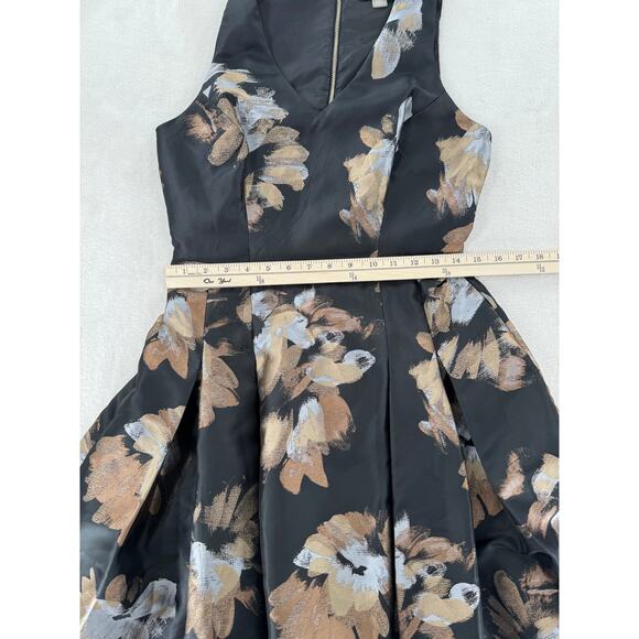 Tommy Hilfiger Black Gold Jacard Floral Dress Cocktail Party Silk LBD S 4 - Picture 11 of 11